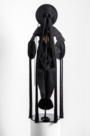 Vue de l’exposition personnelle de Jeanne Vicerial Armors, Paris, galerie Templon, 7 janvier – 11 mars 2023.